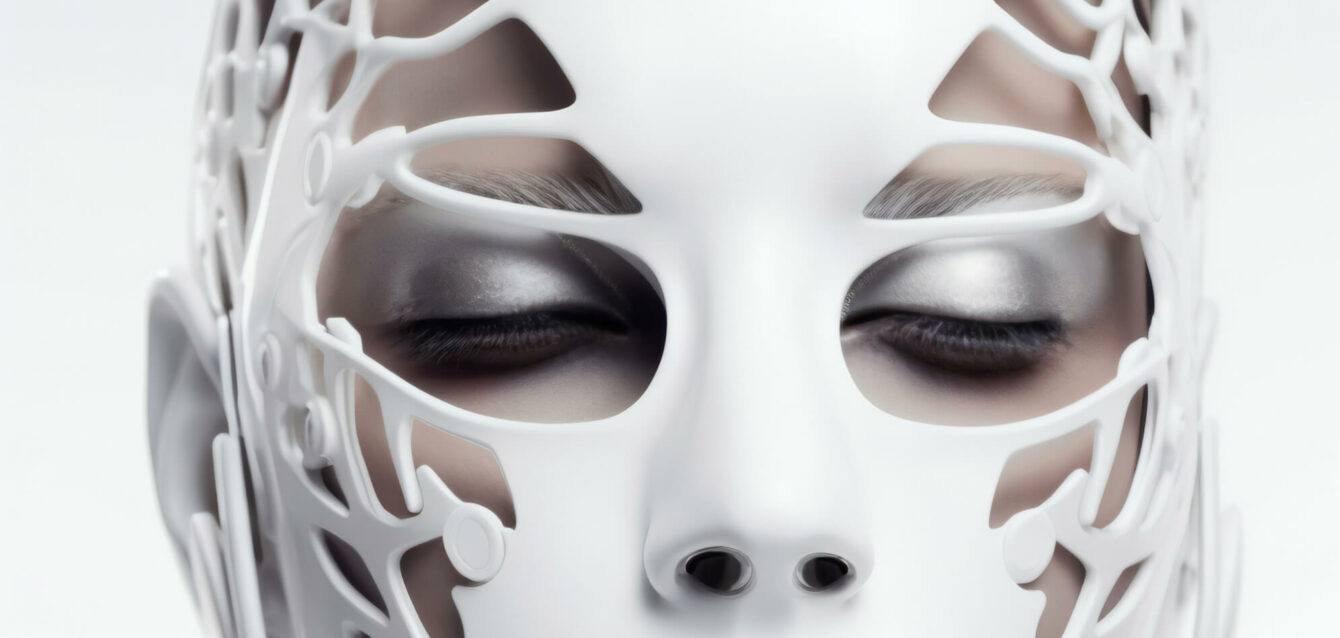 medium-shot-model-posing-with-futuristic-mask 1 medium-shot-model-posing-with-futuristic-mask 1